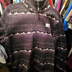 NorthFace pullover